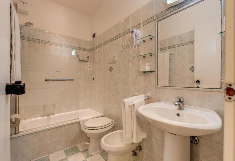 Fotos del hotel Martini:  28