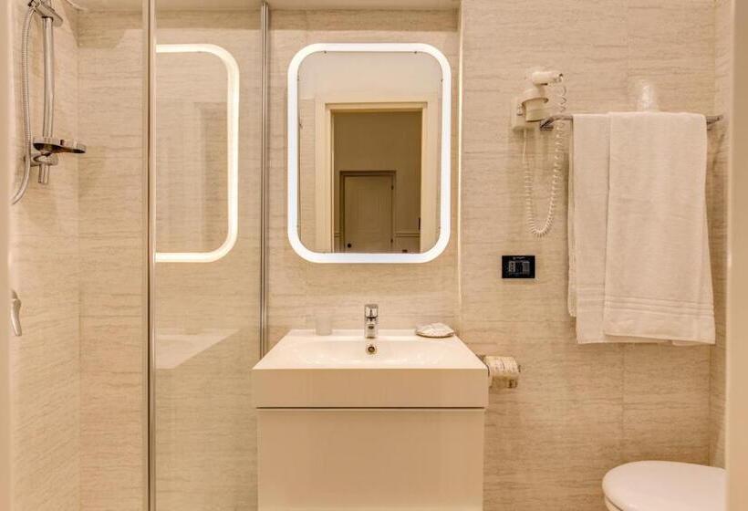 Fotos del hotel Martini:  106