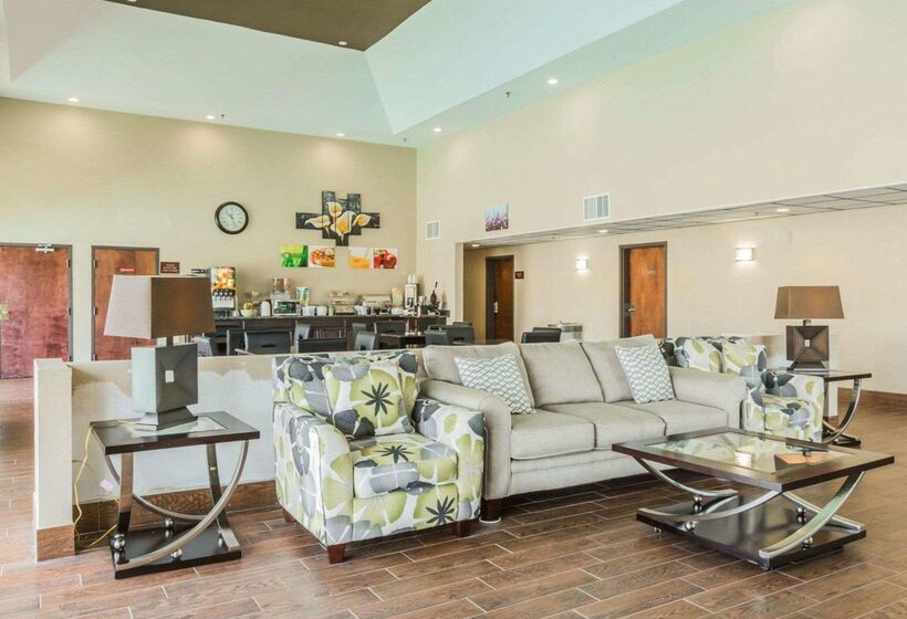 هتل Quality Inn & Suites Near Coliseum And Hwy 231 North