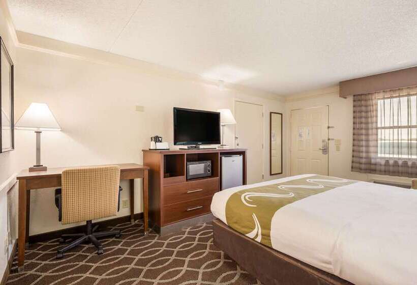 فندق Quality Inn Tulsa Central