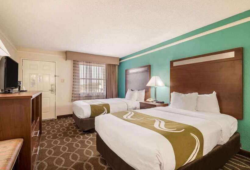 فندق Quality Inn Tulsa Central