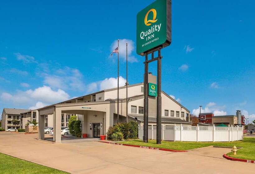 호텔 Quality Inn Tulsa Central