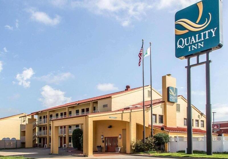 هتل Quality Inn Tulsa Central