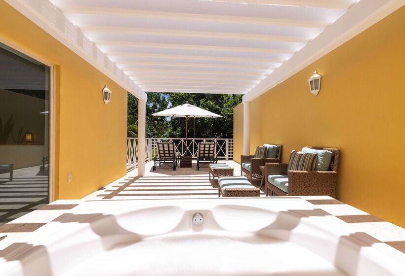 هتل Royal Hideaway Playacar All Inclusive Adults Only Resort