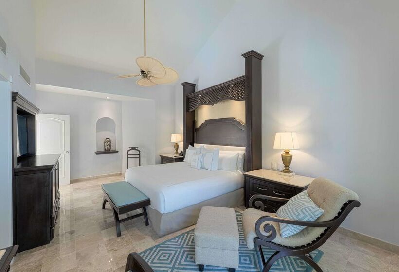 هتل Royal Hideaway Playacar All Inclusive Adults Only Resort