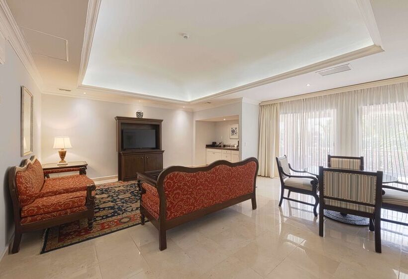 هتل Royal Hideaway Playacar All Inclusive Adults Only Resort