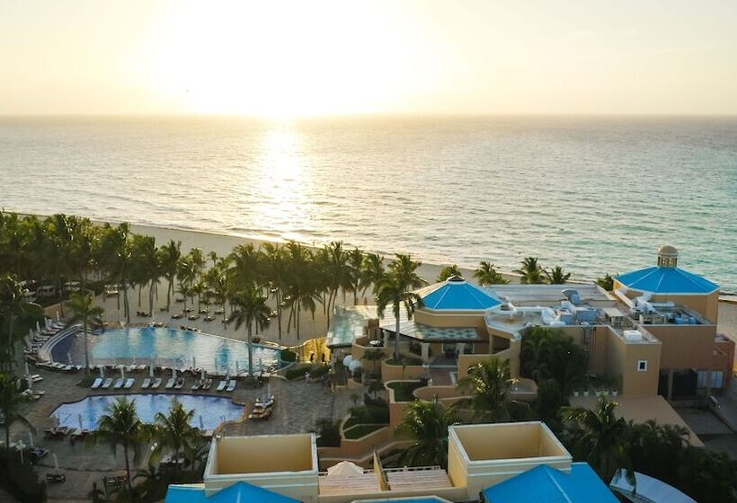 هتل Royal Hideaway Playacar All Inclusive Adults Only Resort