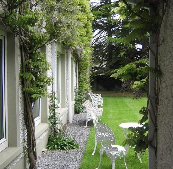 هتل Sea Dew B&b