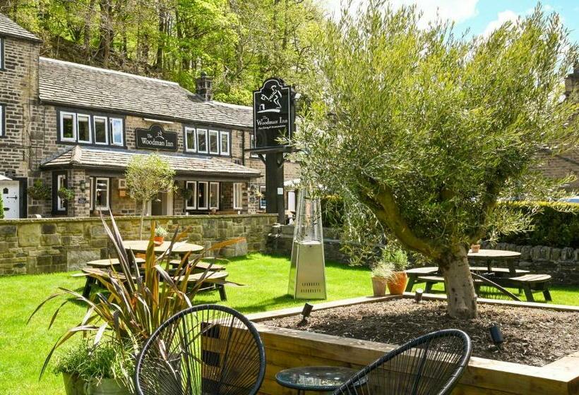 هتل The Woodman Inn