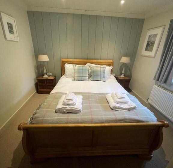 فندق صغير Riverside Inn, Aymestrey