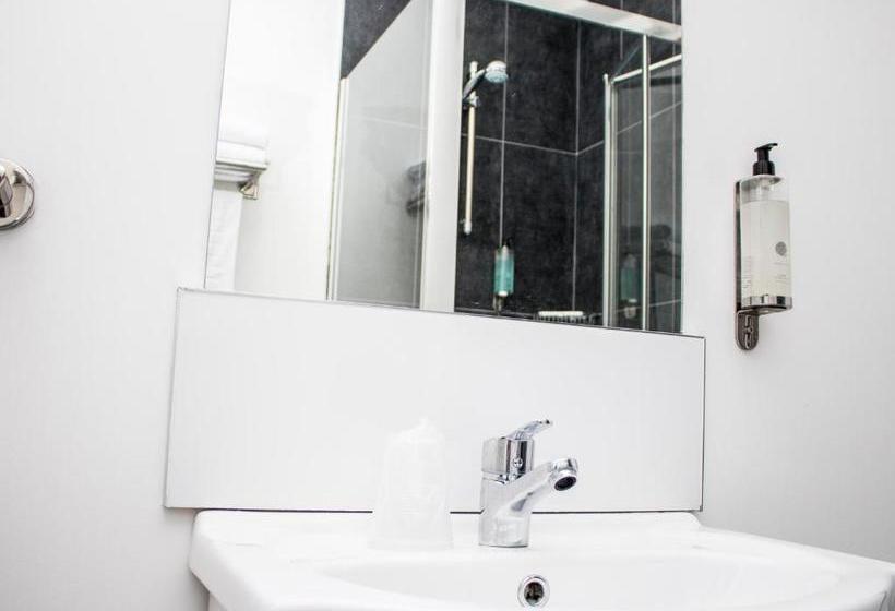 فندق صغير The Rostrevor Inn