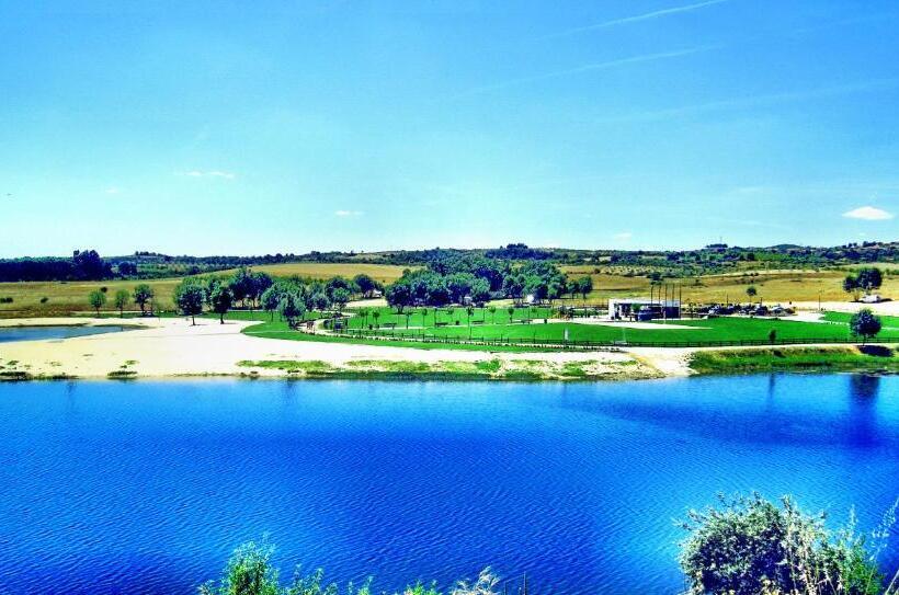 فندق Alojamento Rural De Sendim Da Serra