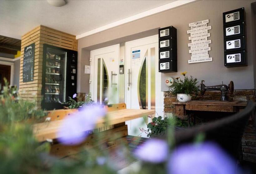 ホテル Gasthof Klug Zum Ehrensepp
