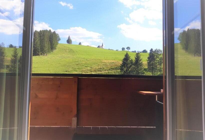 ホテル Gasthof Klug Zum Ehrensepp