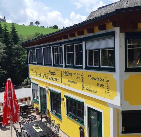 ホテル Gasthof Klug Zum Ehrensepp