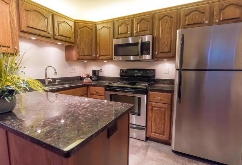 فندق Shepherd Mountain Inn & Suites