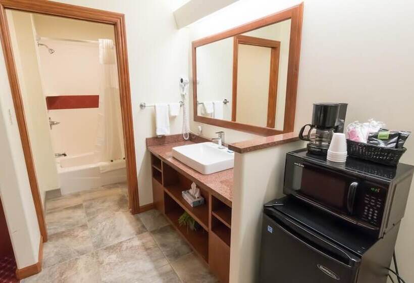 فندق Shepherd Mountain Inn & Suites