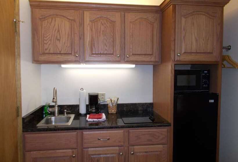 فندق Shepherd Mountain Inn & Suites