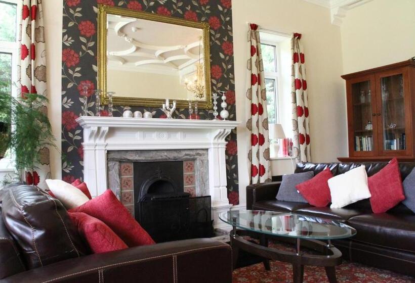 هتل The Grange Boutique Guest House