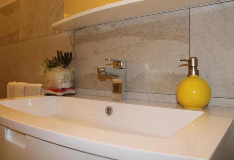 پانسیون Room & Breakfast A Casa Di Emma