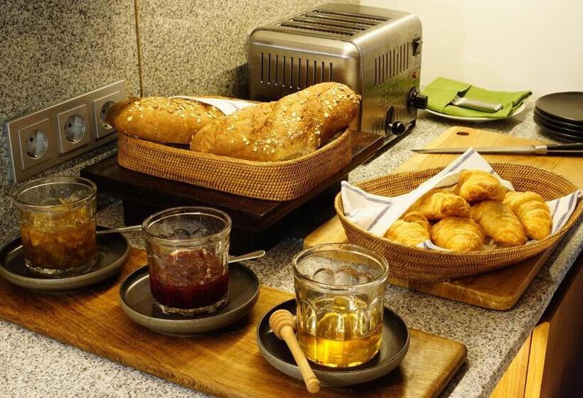 Bed and Breakfast Atelier Te Designer Guest House