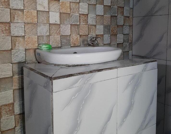 Bed and Breakfast New Taman Sari Homestay