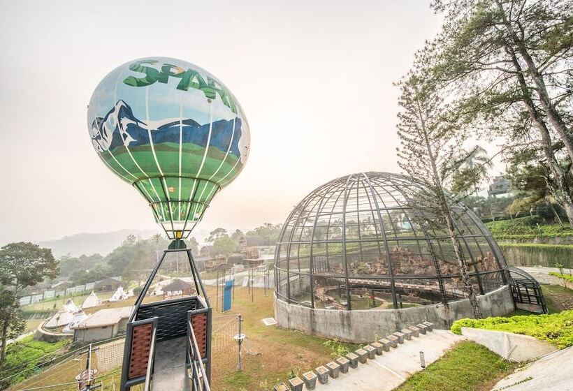 Отель Sparks Forest Adventure Sukabumi