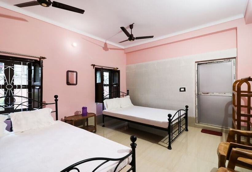 Отель Spot On 49052 Shree Chaitanya Math Teertha Bhawan