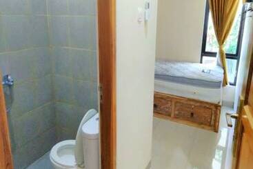 پانسیون Comfy Tower House