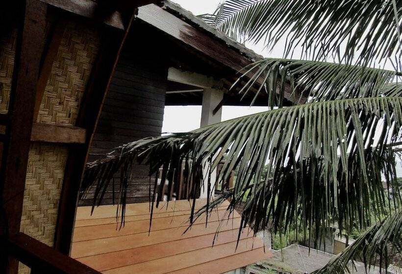 펜션 Dikaloha Medewi Surfcamp