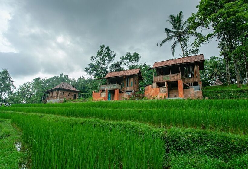 Пансион Oemah Tepi Sawah