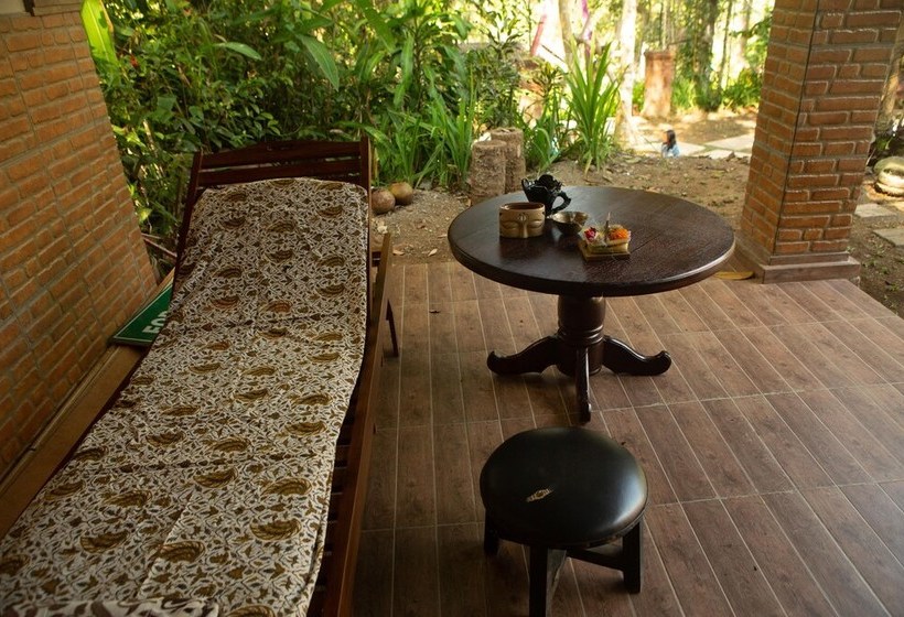 호스텔 Arnata Guest House