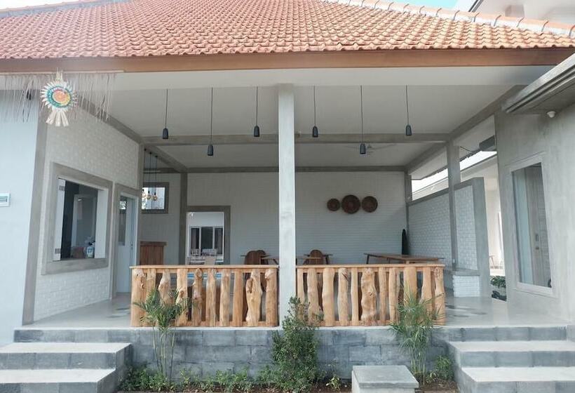 민박 Berawa Dini Guesthouse