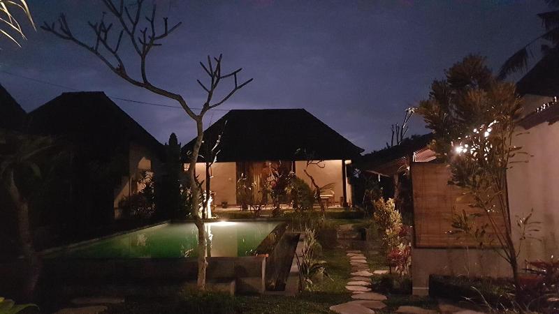 住宿加早餐  Buda Cottage Ubud