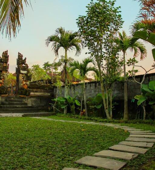 Bed and Breakfast Dedeane Ubud