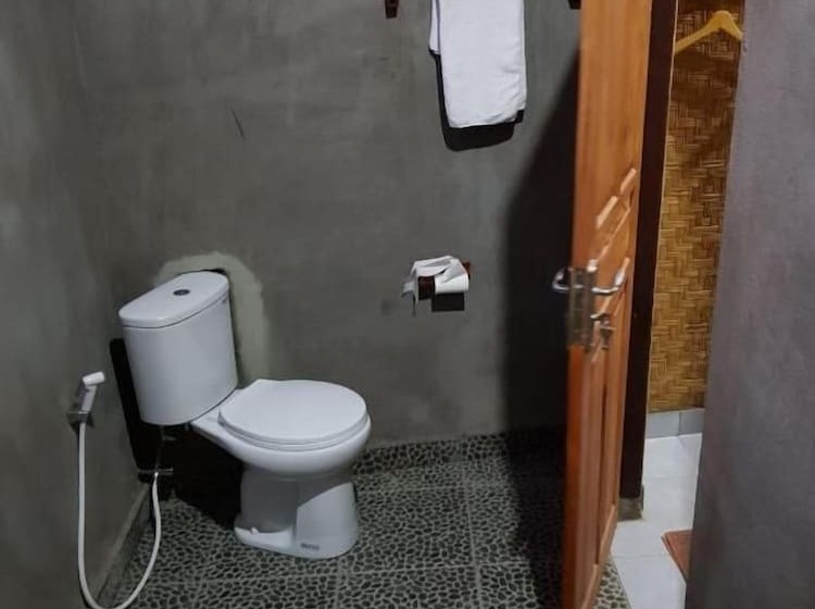 Bed and Breakfast Taman Menjangan Homestay By Snorkelingmenjangan
