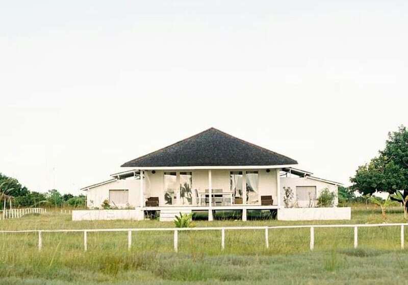 住宿加早餐  Wera Beach Resort