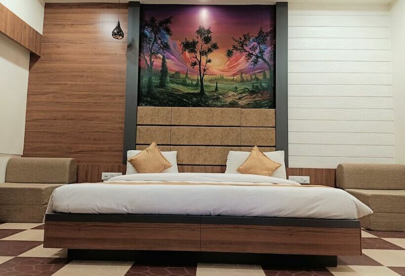 هتل Anil Farm House