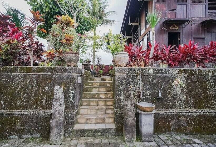 هتل Balam Bali Villa