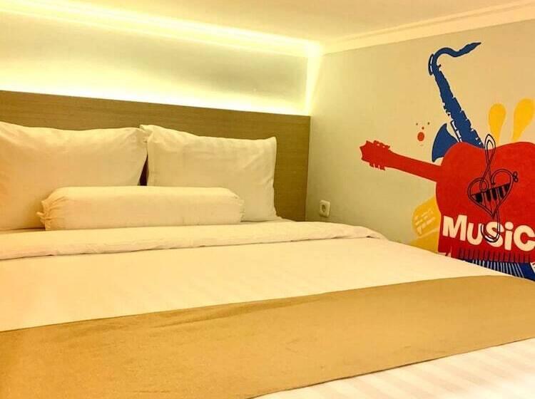 هتل Front One Cabin Sunter