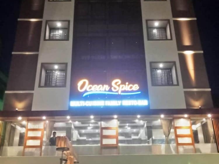 בית מלון כפרי Maval Grand