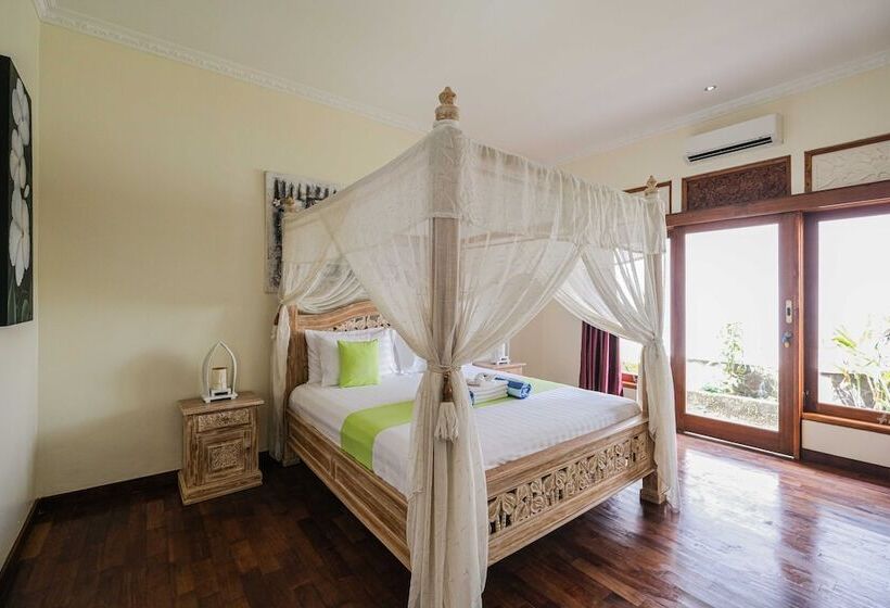 Отель Poinciana Resort Bali