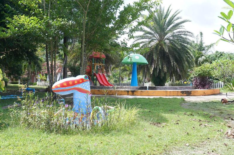 هتل Ranong Resort & Laguna