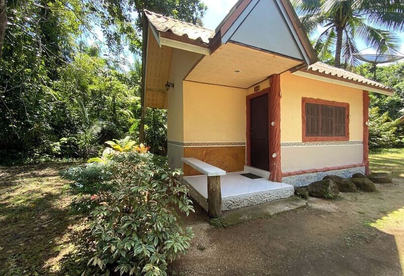 هتل Ranong Resort & Laguna