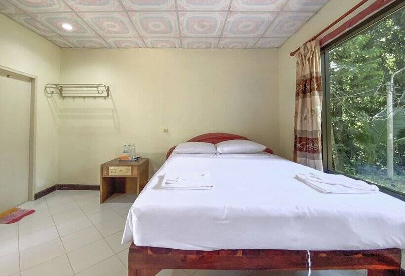 هتل Ranong Resort & Laguna