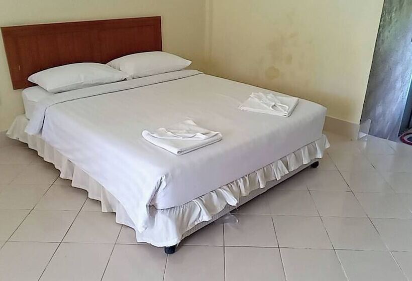 هتل Ranong Resort & Laguna