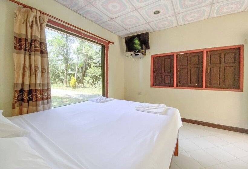 هتل Ranong Resort & Laguna