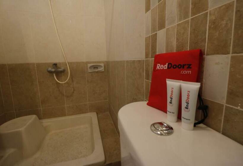 هتل Urbanview De Dharmawangsa Suite