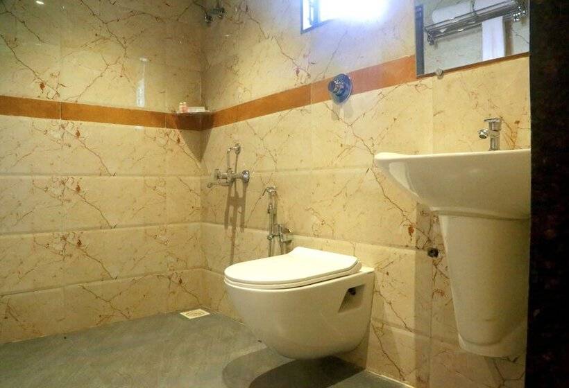 Отель Sai River Resort