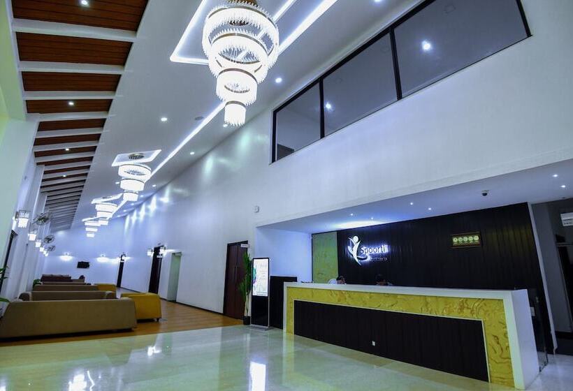 酒店 Spoorti Resort And Club